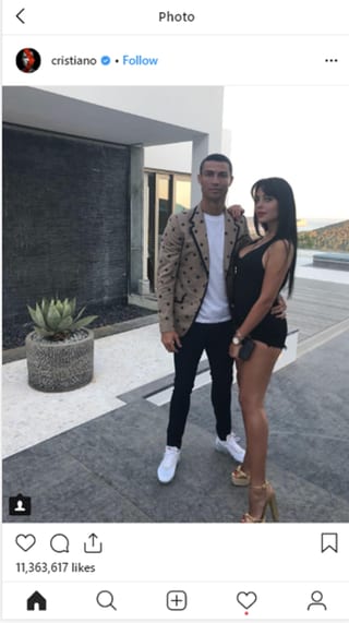 The 8 top most liked photos on Instagram on 2018