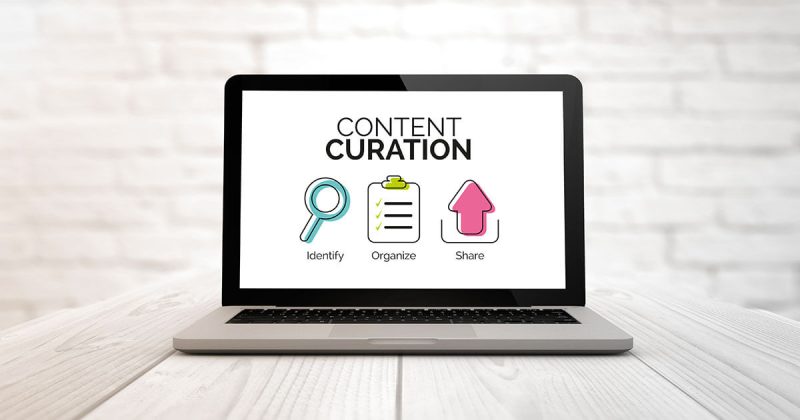 How to use a small text generator for content curation