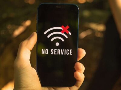 How to Fix No Service on iPhone in 2024