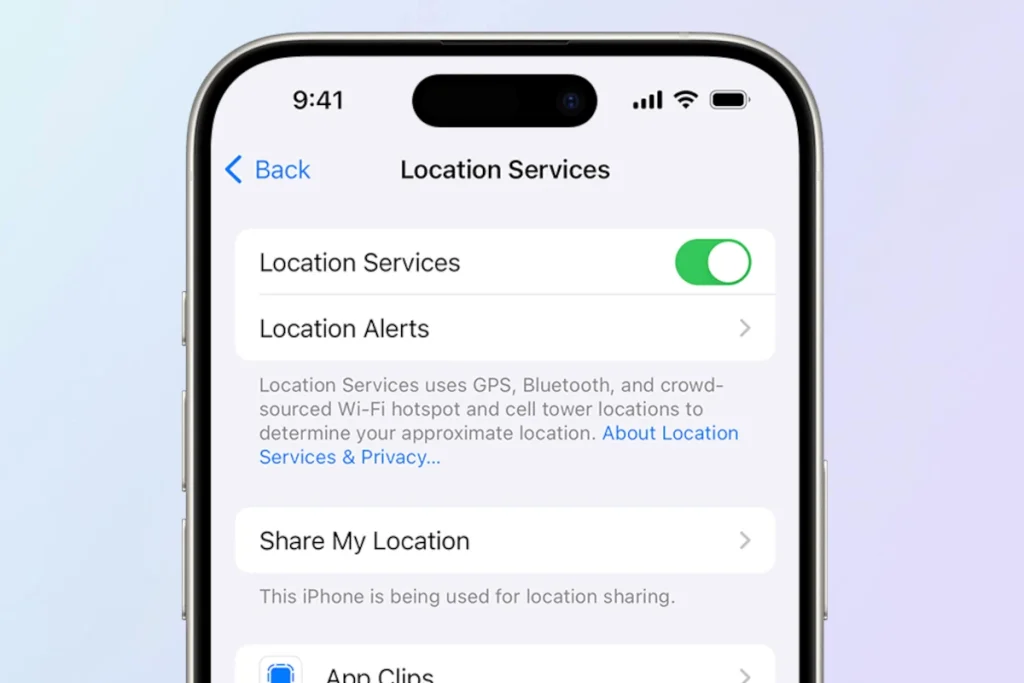 how to pause location on find my iphone